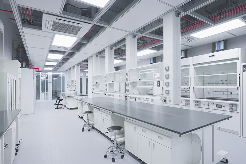 龙南实验室革新：安全与科技的现代融合